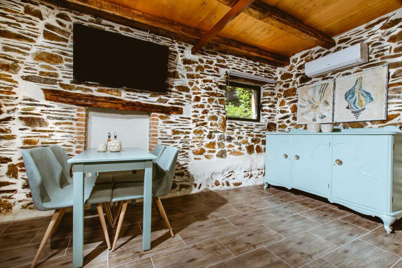 Traditional Apartments Elafos Елафонісі Екстер'єр фото